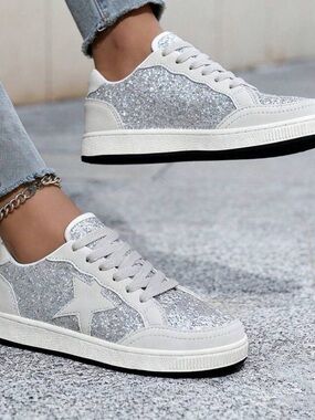 Women’s Comfortable Stylish Sneakers